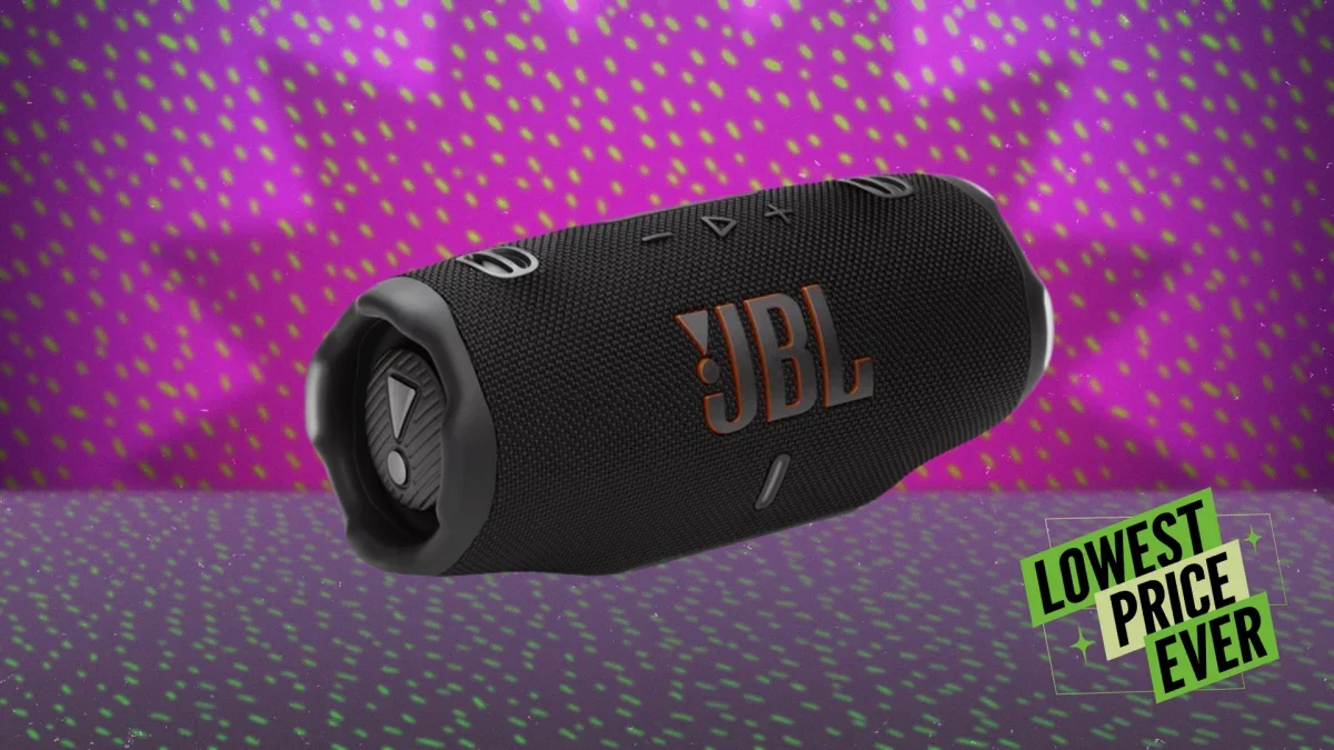 Надежная и мощная колонка JBL Charge 6 со скидкой 65 долларов